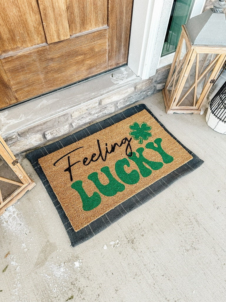 St Patricks Day Rug | St Pattys Day Decor | Shamrock Green Decor | St Patricks Day Doormat | Irish Doormat