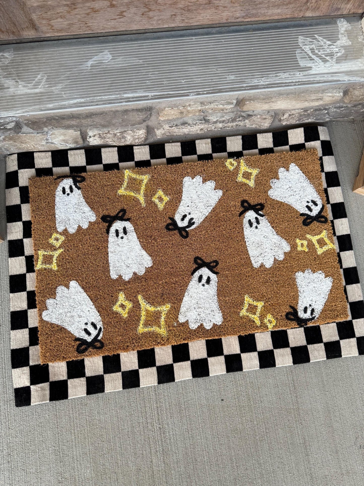 Cute ghost bows Door Mat | Halloween welcome mat | Charming retro Fall Home Decor