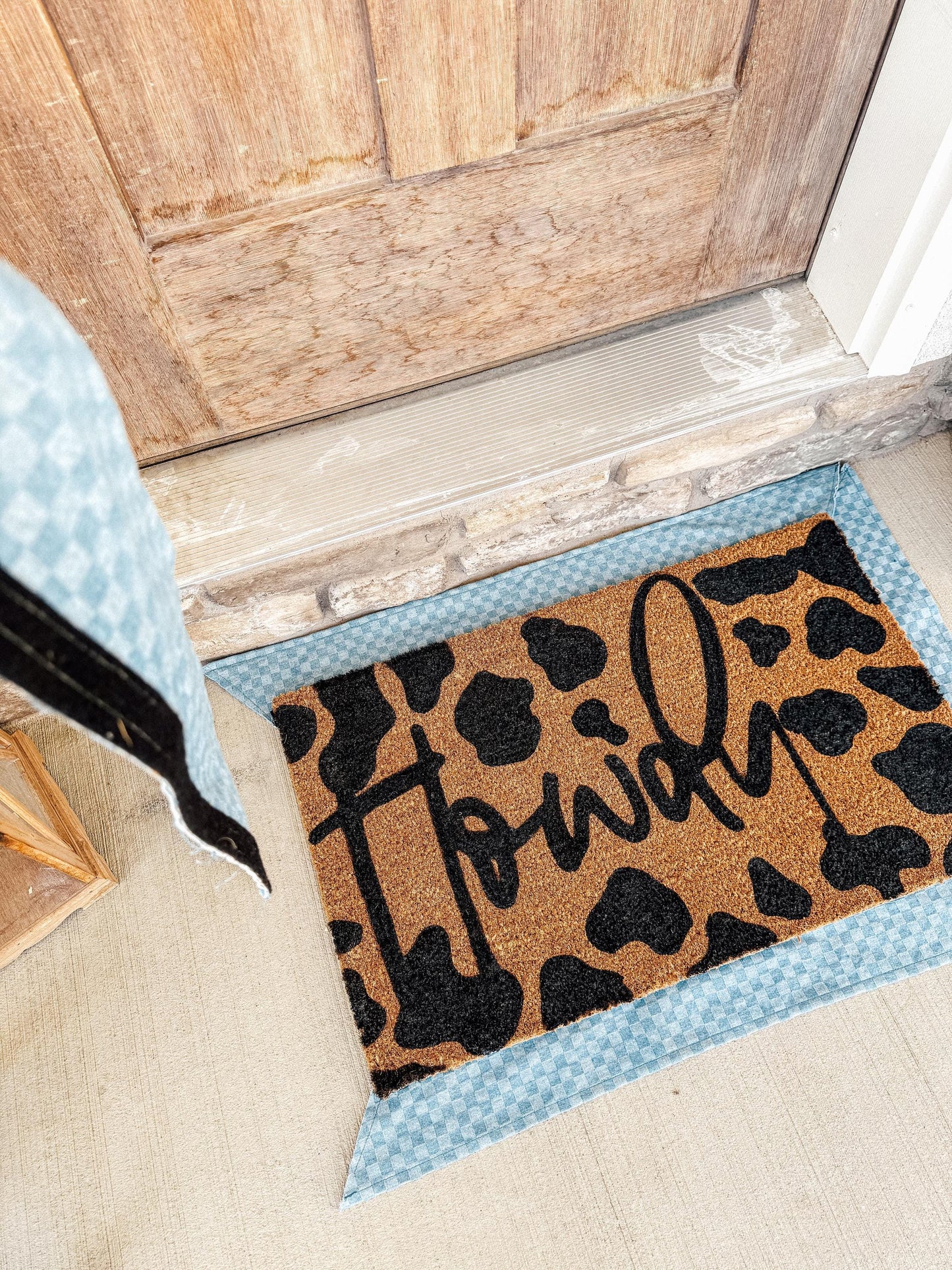 Cowprint Howdy Doormat | Cowprint pattern Rug | Custom Doormat | 18X30 Coir Mat